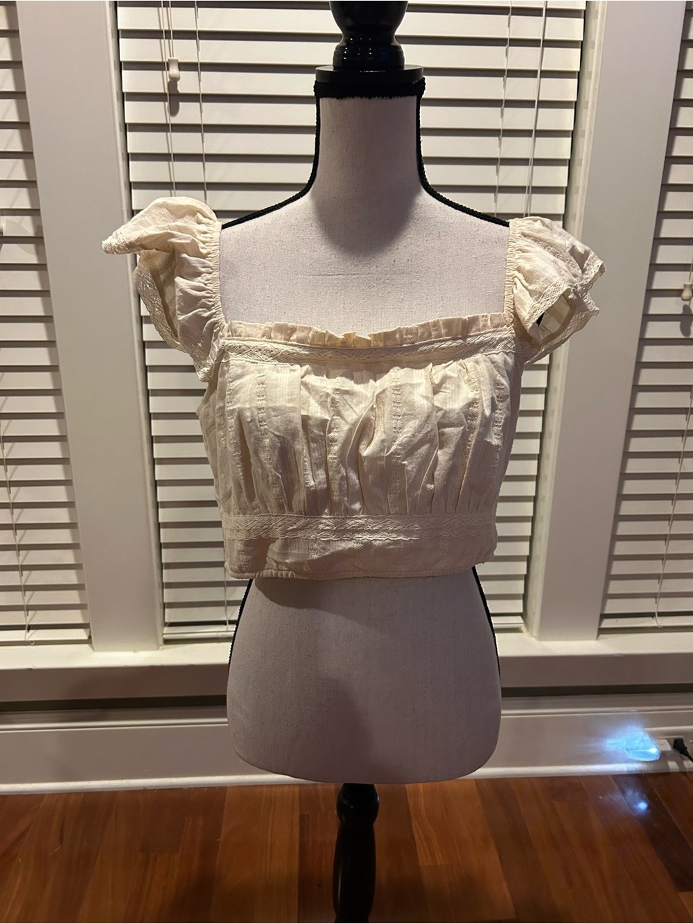 Altar'd State Eyelet Ruffle Peasant Crop Top size XL